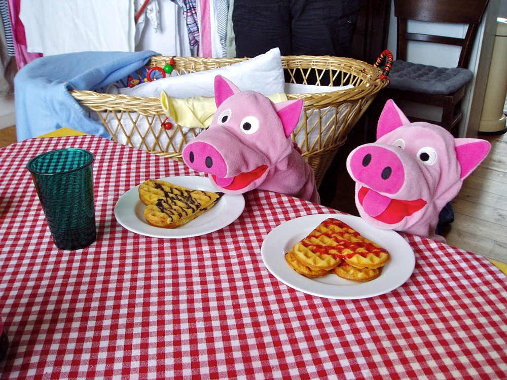 Mmmh, lecker! Carl schläft noch. Toller Gastgeber.